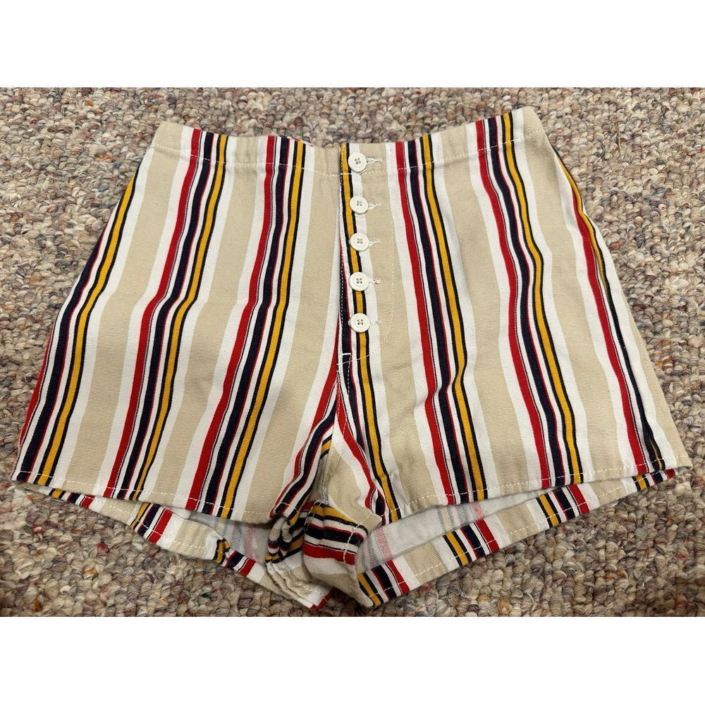 Urban‎ Outfitters Shorts size 0